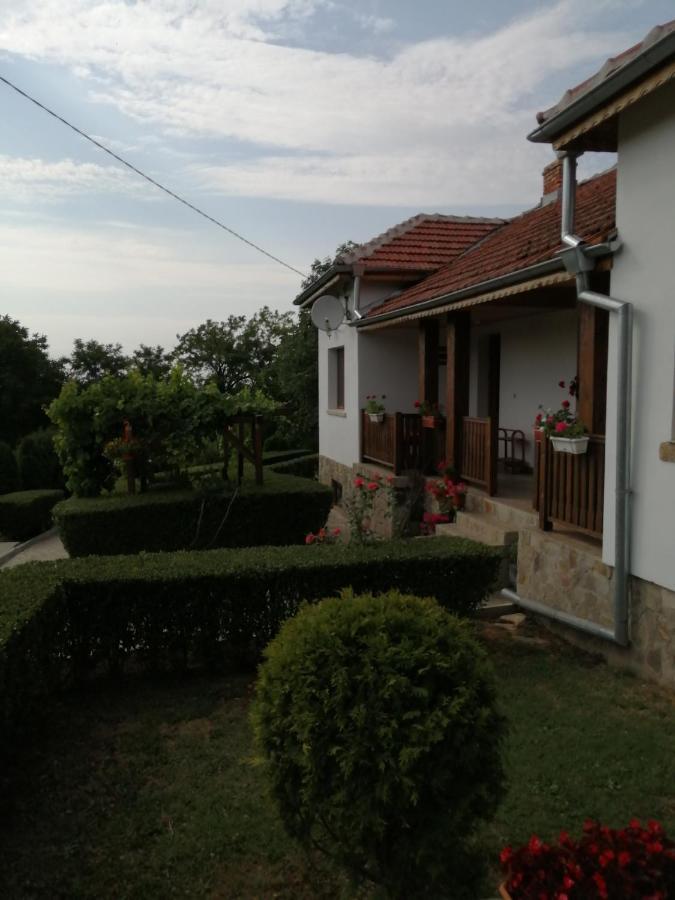 krushunska panorama Hotell Krusjuna Exteriör bild
