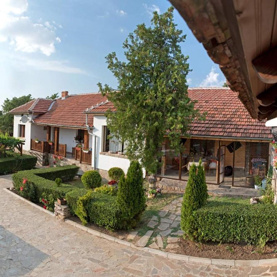 krushunska panorama Hotell Krusjuna Exteriör bild